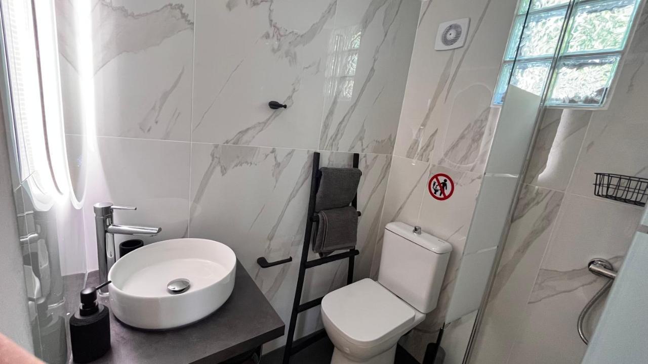 העיירה סקיאתוס Le Sirene Apartments מראה חיצוני תמונה